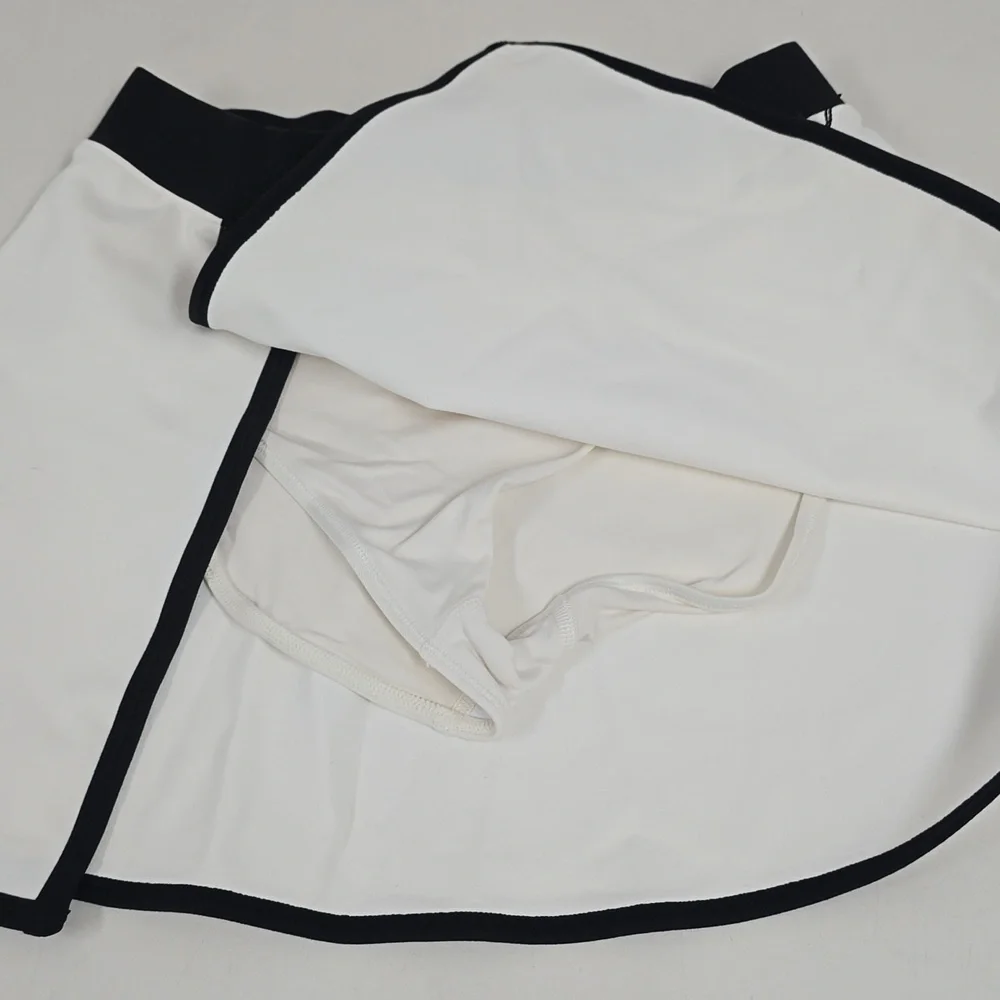 ALO Yoga Cream Mini Skort with Black Trim